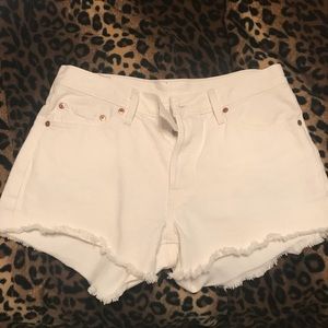 Levi's Shorts - Levi’s White Denim Shorts Levi's Shorts - Levi’s White Denim Shorts